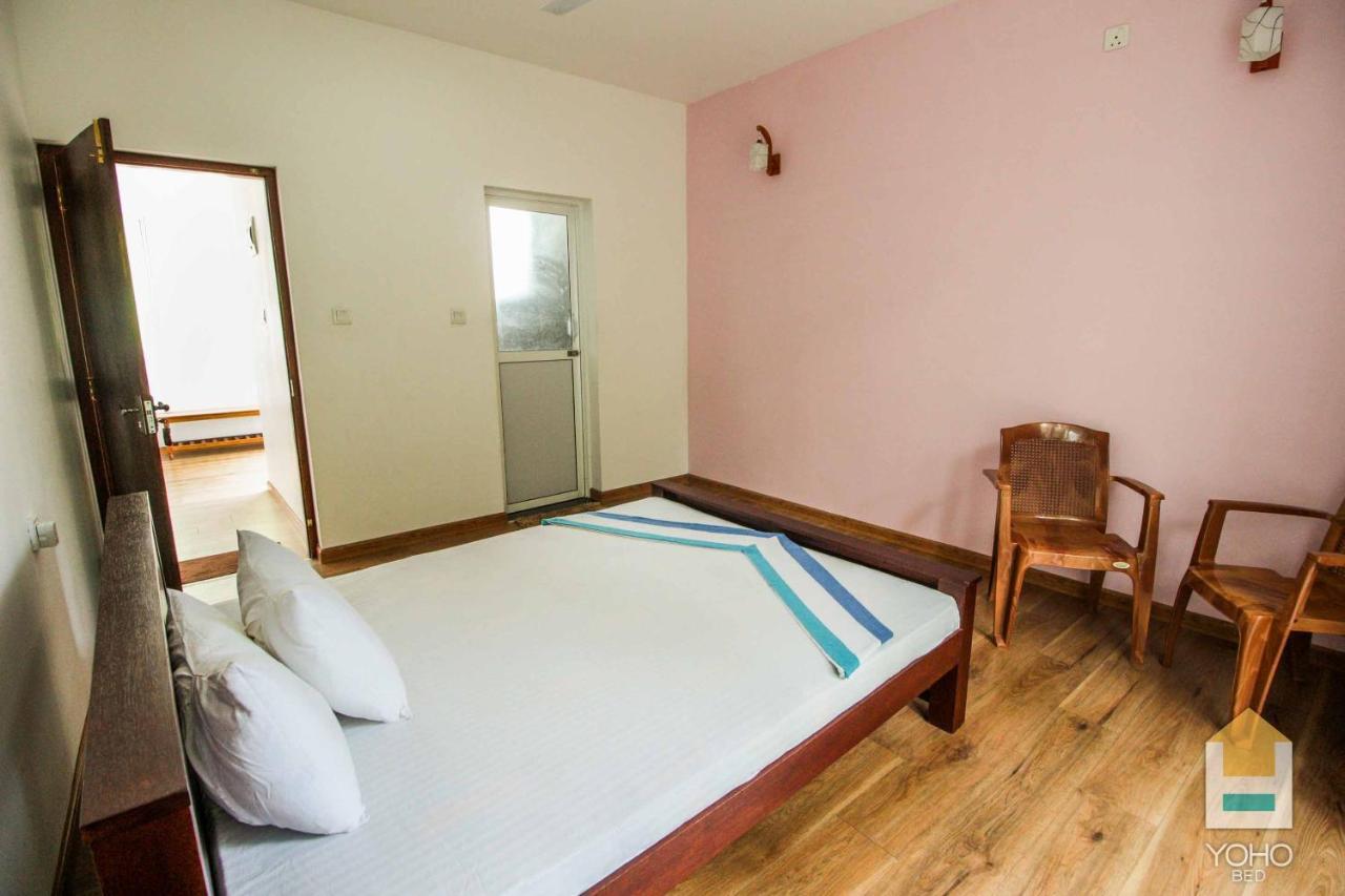 Hotel Yoho White Siri à Panadura Extérieur photo