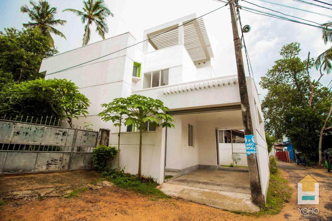 Hotel Yoho White Siri à Panadura Extérieur photo